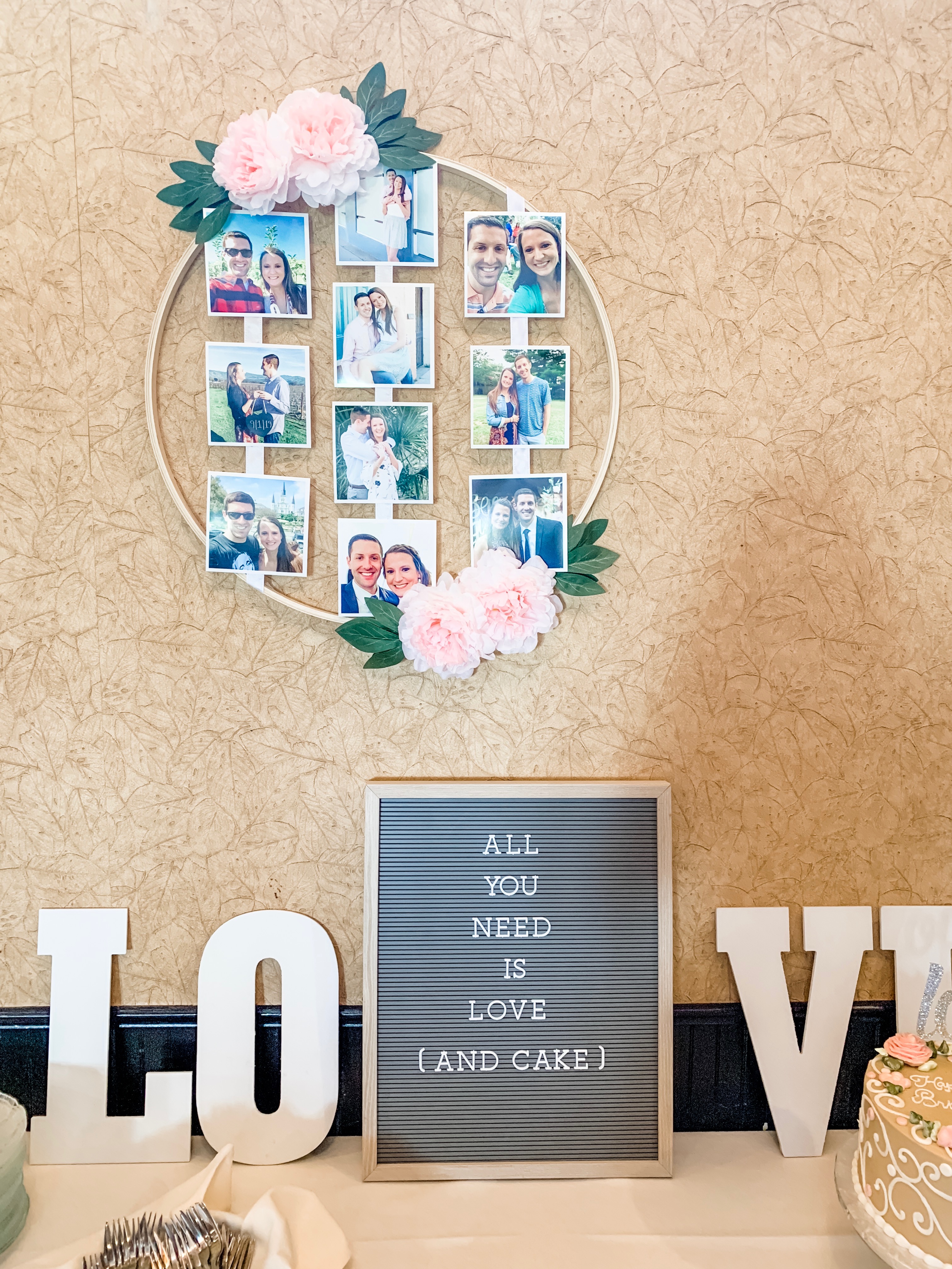 Easy DIY Bridal Shower Picture Idea