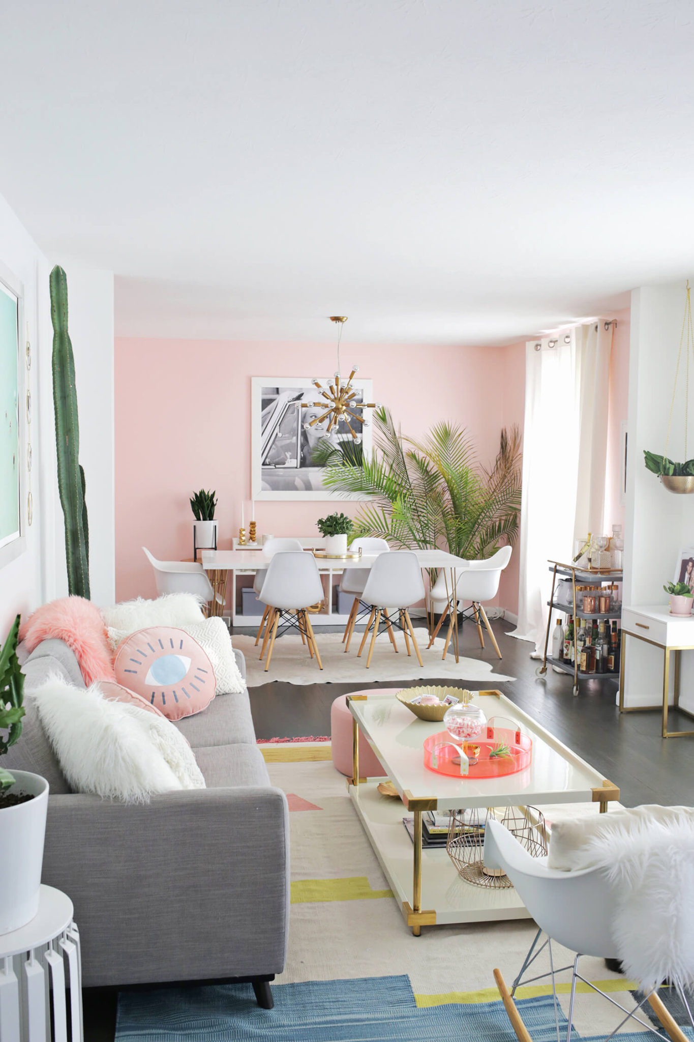 How To Add Pink Decor To Create A Chic Home - DIY Darlin'