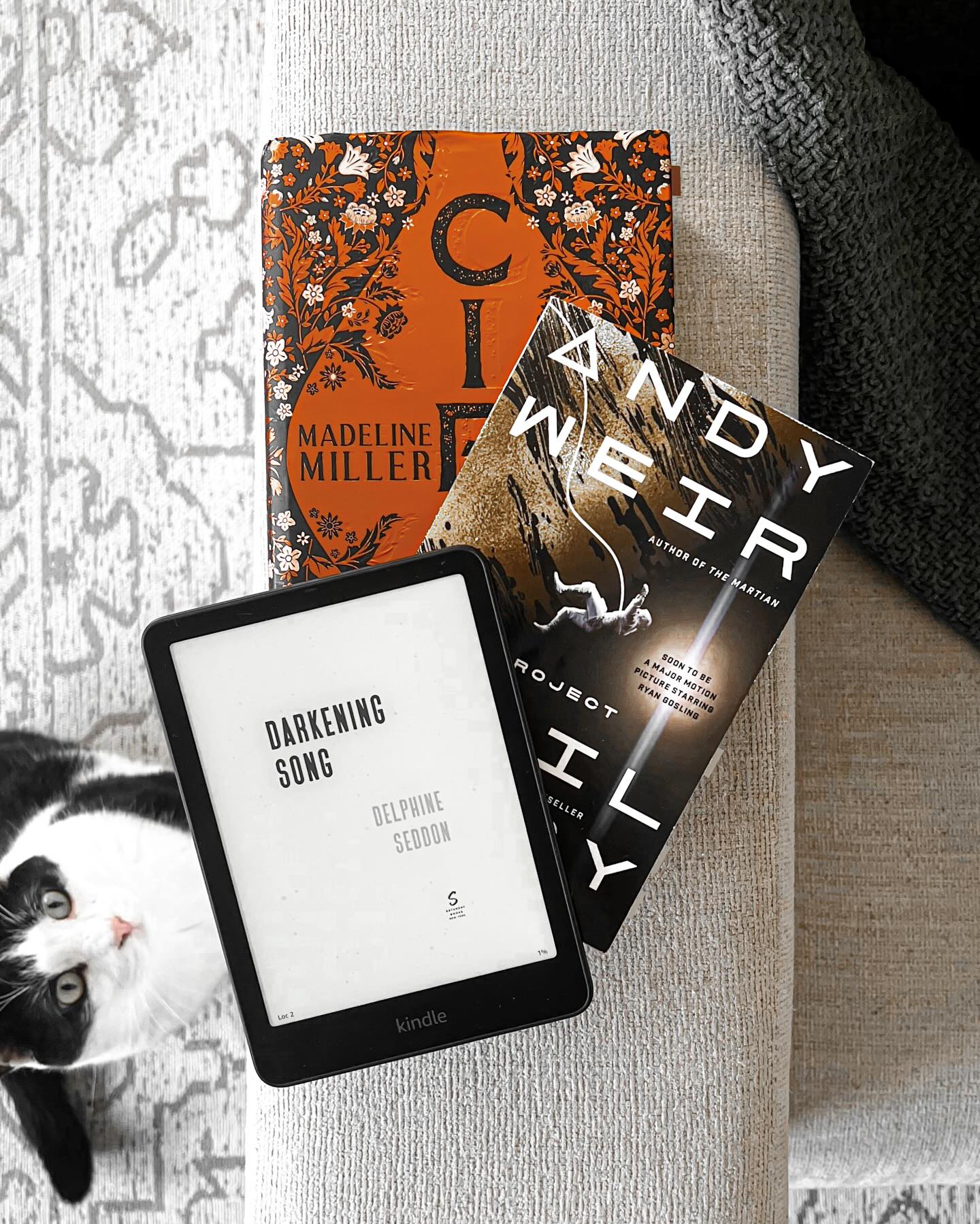 Currently reading 📚 
all three very different, all three amaze 🚀
#circemadelinemiller #projecthailmary #darkeningsong